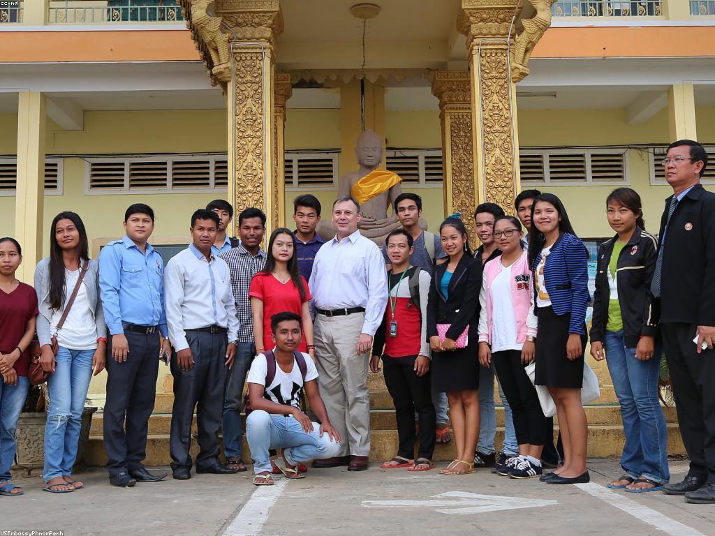 ការយល់ដឹងអំពីសហគមន៍lv89